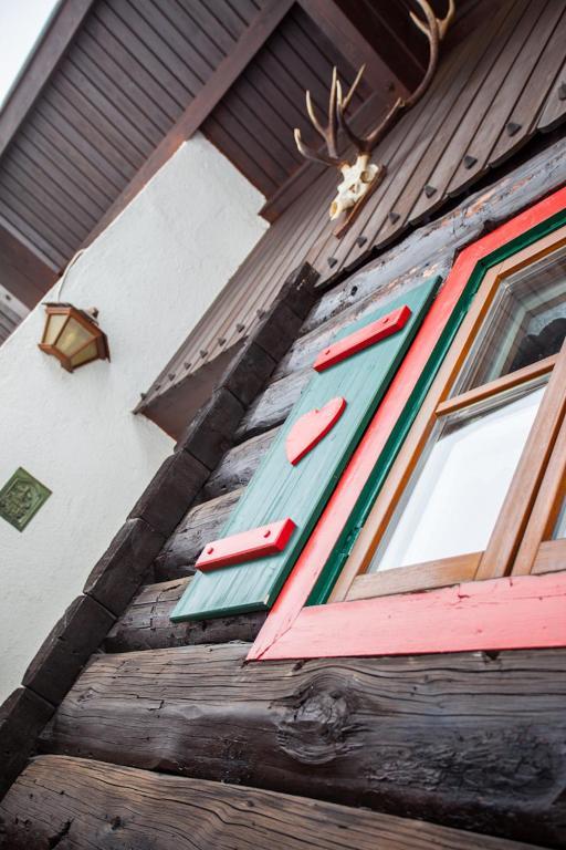 Chalet Appartement Alpenherz Saalbach-Hinterglemm Rom bilde